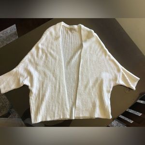 NWOT Barefoot Dreams cardigan